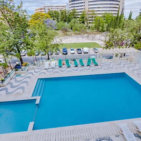 Tália I - Pool&city Center - *